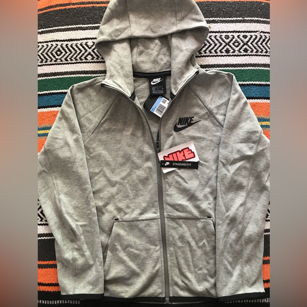 Nike Tech Fleece